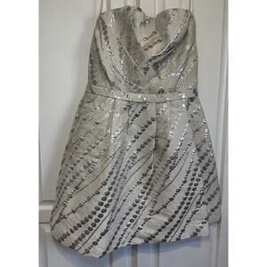 Karlie Cocktail Dress Strapless Size Large Mini Silver Pearl Design